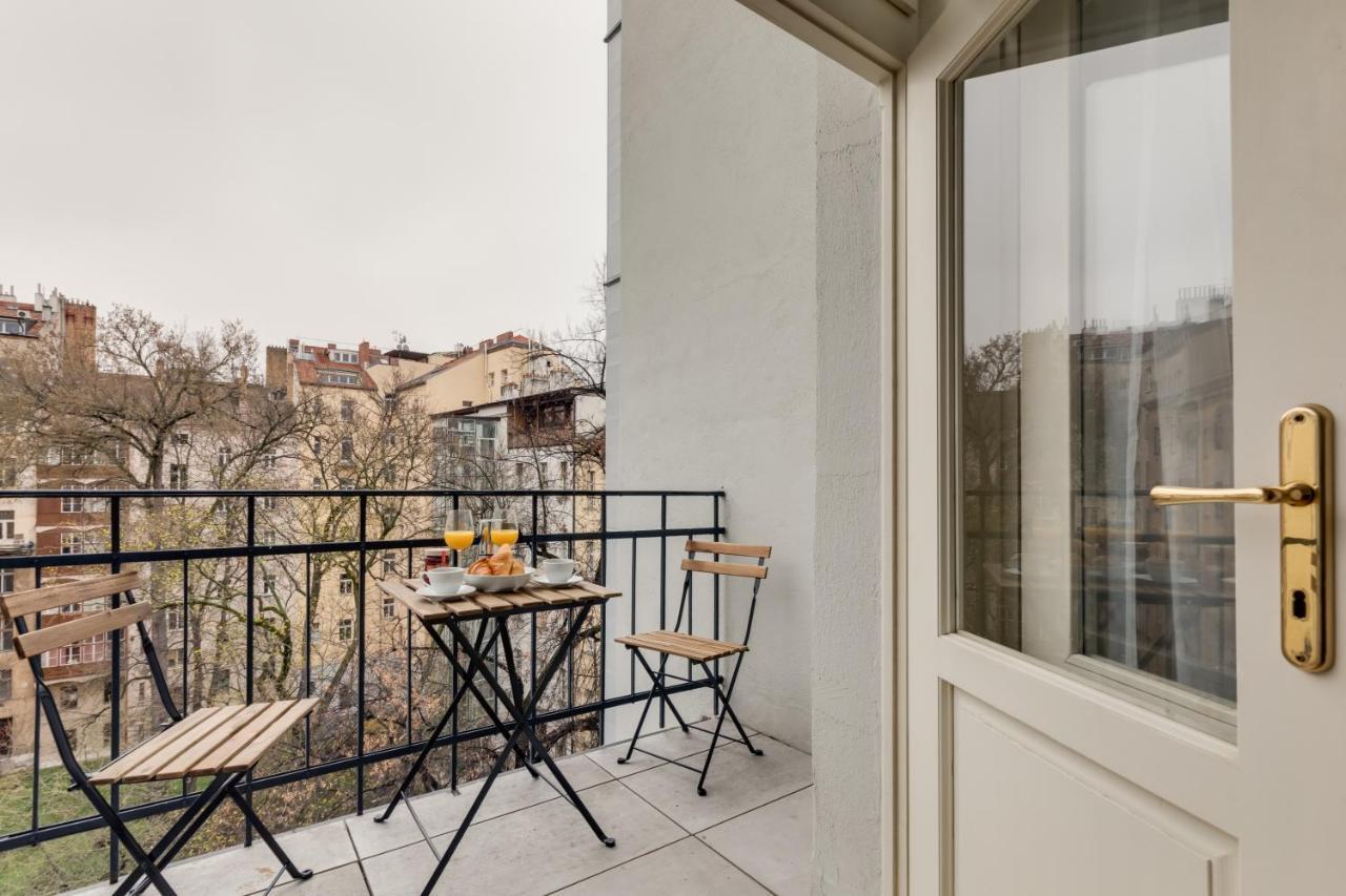 Jt'S Apartments Spanelska Str. Prague Exterior photo